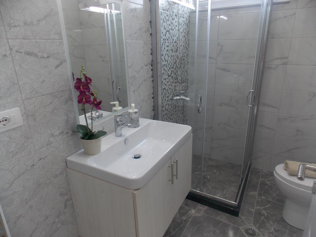 Amarilis Luxury Apartment Sarande Bagian luar foto